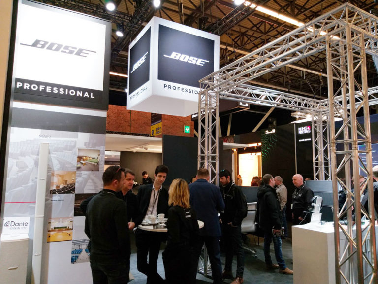 stand BOSE professional audio alla fiera